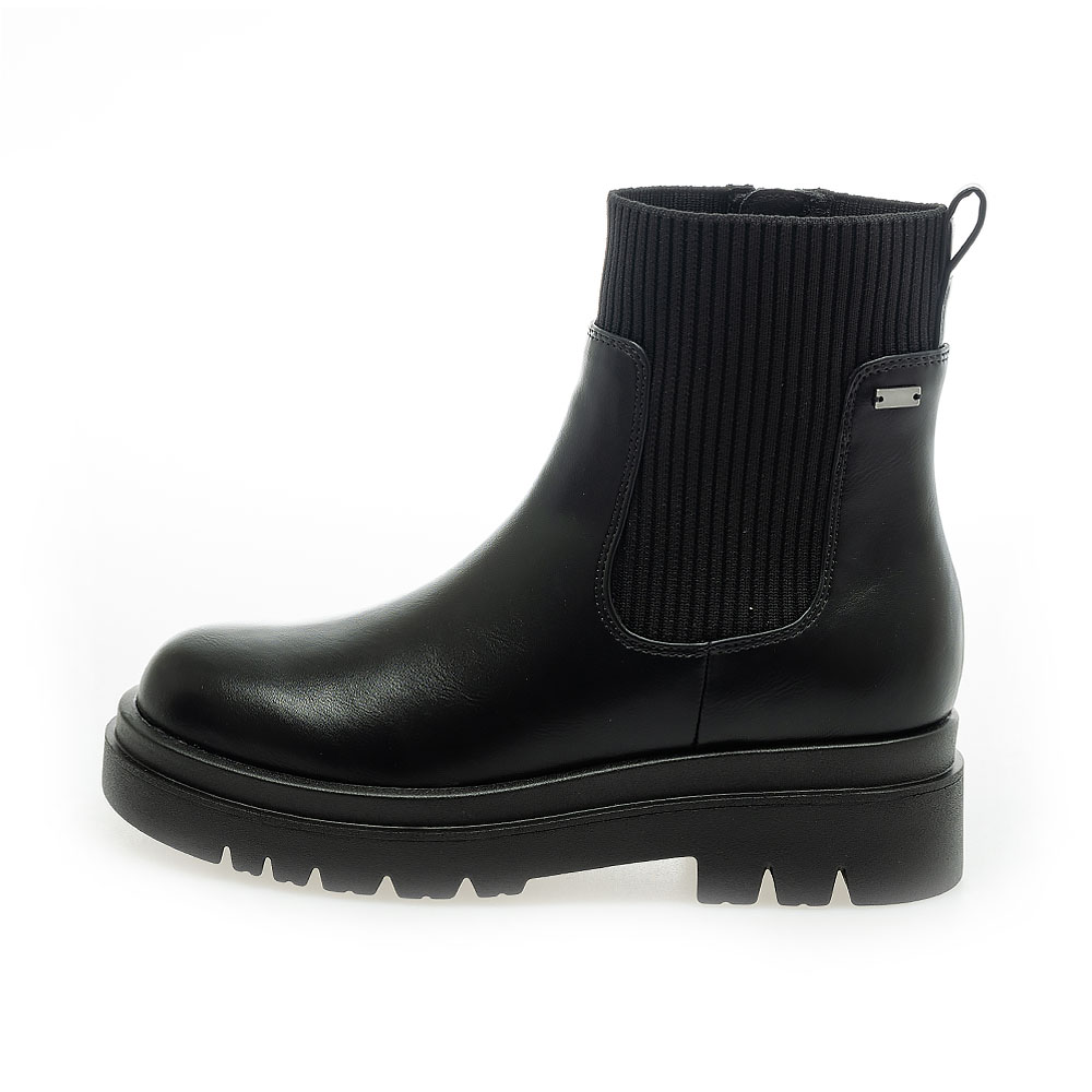 RIB KNIT BOOTS5